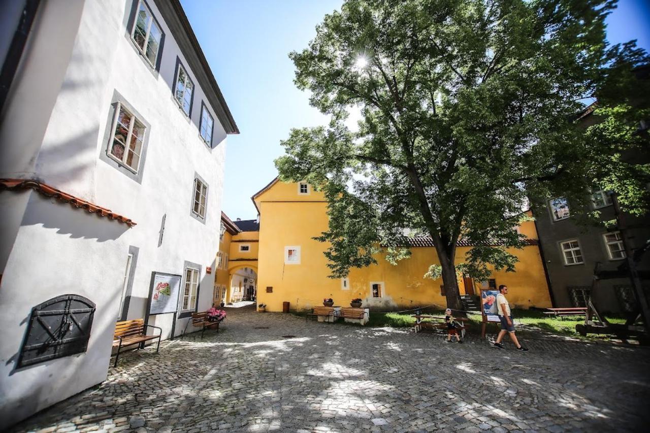 Klasterni Apartmany Чеський Крумлов Екстер'єр фото
