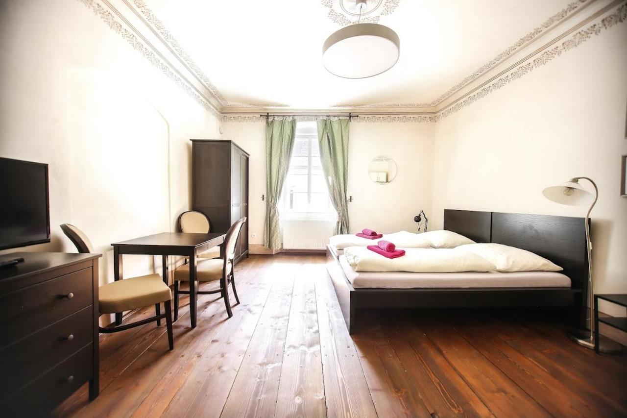 Klasterni Apartmany Чеський Крумлов Екстер'єр фото